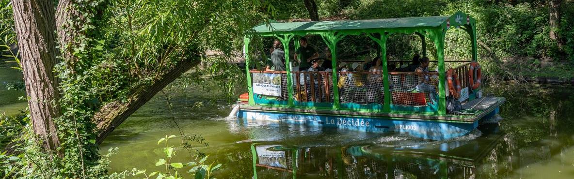 En septembre, la Décidée embarque à Marcq-en-Baroeul